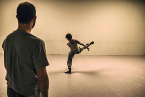 André Mesquita i Maša Kolar u radu na predstavi Alie, foto: Jelena Janković