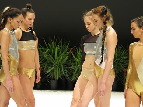 dance_lab collective, Zagreb: Botanike, kor. Martina Granić, Ana Mrak, foto: Eni Vesović