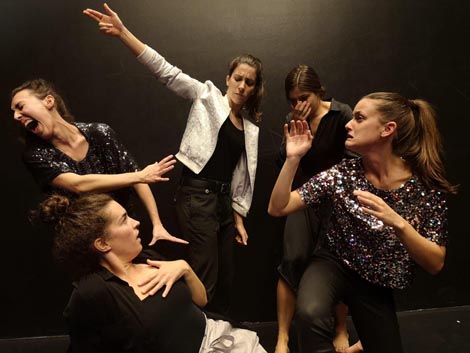 Zadarski plesni ansambl: Portreti, kor. Aleksandra Janeva Imfeld i izvođačice