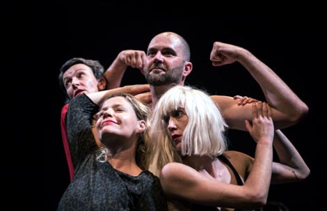 Zagrebački plesni centar i Udruga profesionalnih plesnih umjetnika PULS, Zagreb: Rollercoaster, autorica Katarina Đurđević