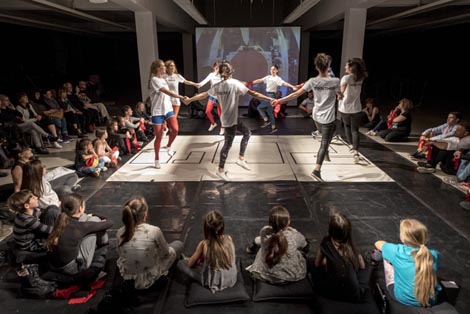 Plesni Centar TALA, Zagreb: A Solo Together, kor. Larisa Lipovac Navojec