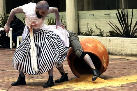 Maldita Danza: Súper Tejido Limbo, autori Walter Cobos i Jorge Bernal