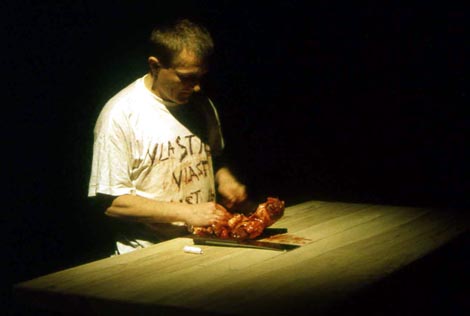 Sven Stilinović, Geometrija krvožednosti, Galerija O.K. (MMC Palach), Rijeka, 1999.