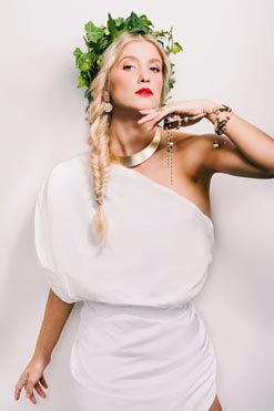 Dance Company & M: Tri, kor. Dance Company &M & Iva Cevizović